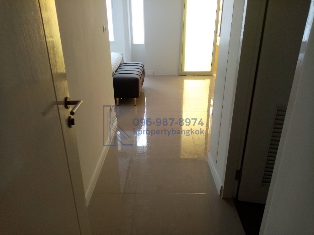 Studio Apartment near MRT Huaikwang