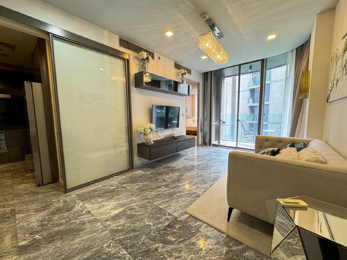 Ashton Residence 41 - Pet-Friendly Condo Near BTS Phrom Phong