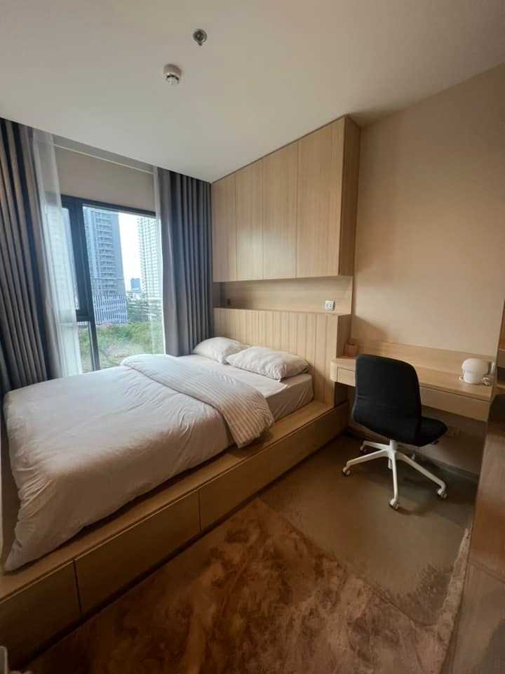 1 Bedroom Condo at Life Asoke Hype near MRT Rama 9