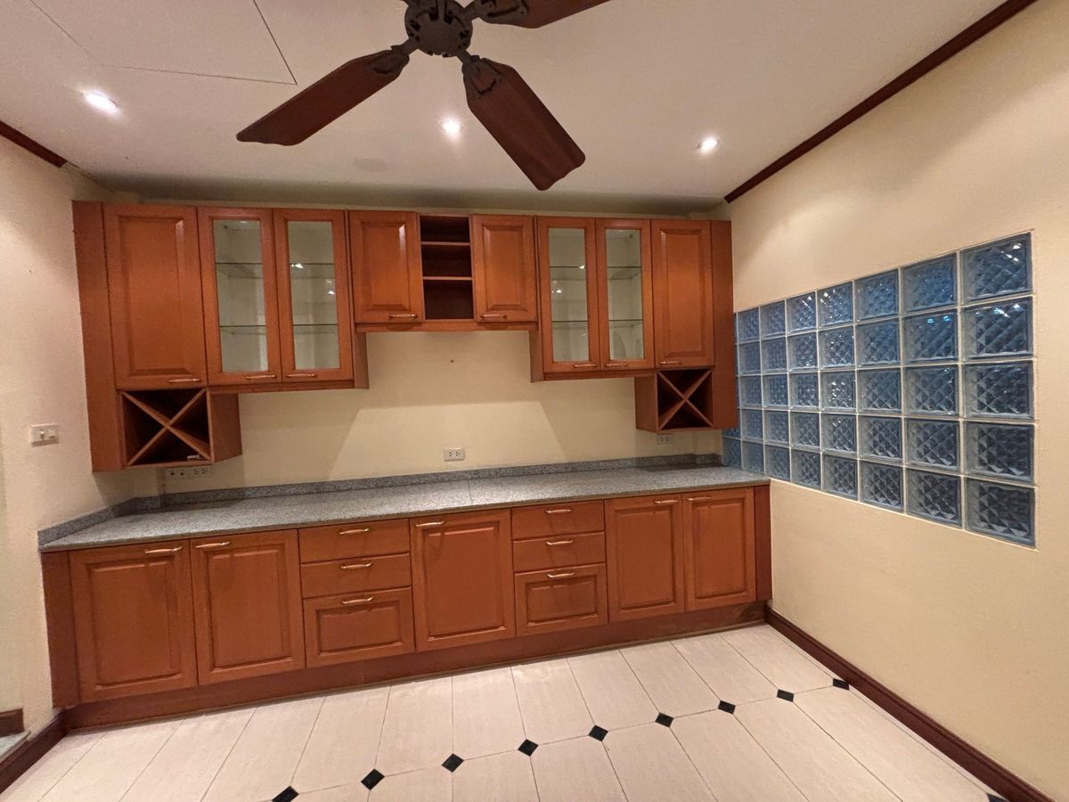 3 Bedroom Property near Ladprao BTS Station with Designer Interior