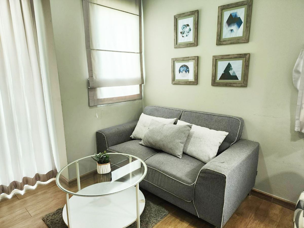 2 Bedroom Corner Condo, Fully Furnished, Convenient Location