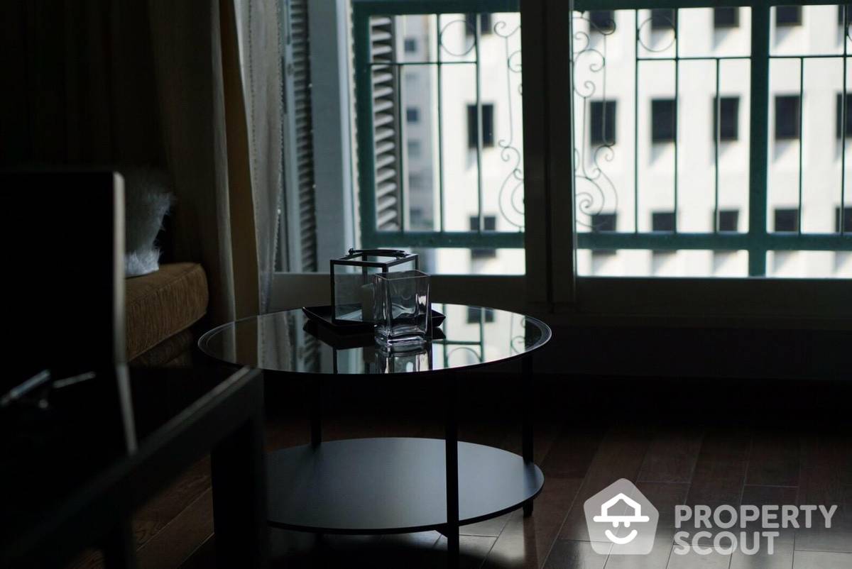 1 Bedroom Condo at The Address Chidlom - Central Bangkok Location