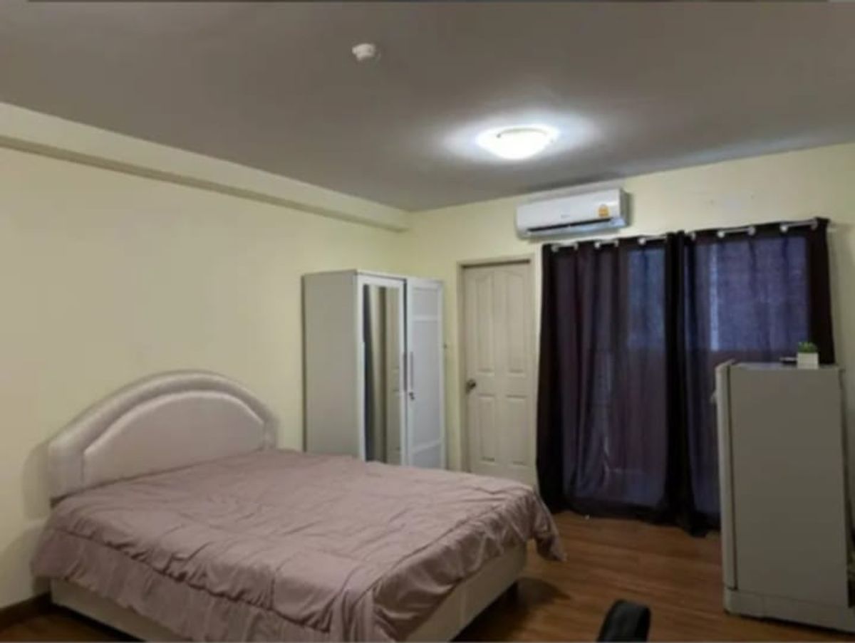 City Home Ratchada 10 Condo - Convenient City Living