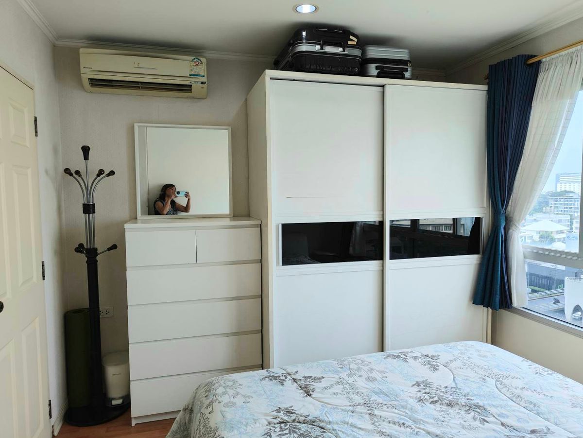 Lumpini Ville Ramkhamhaeng 44 - Fully Furnished Studio Apartment