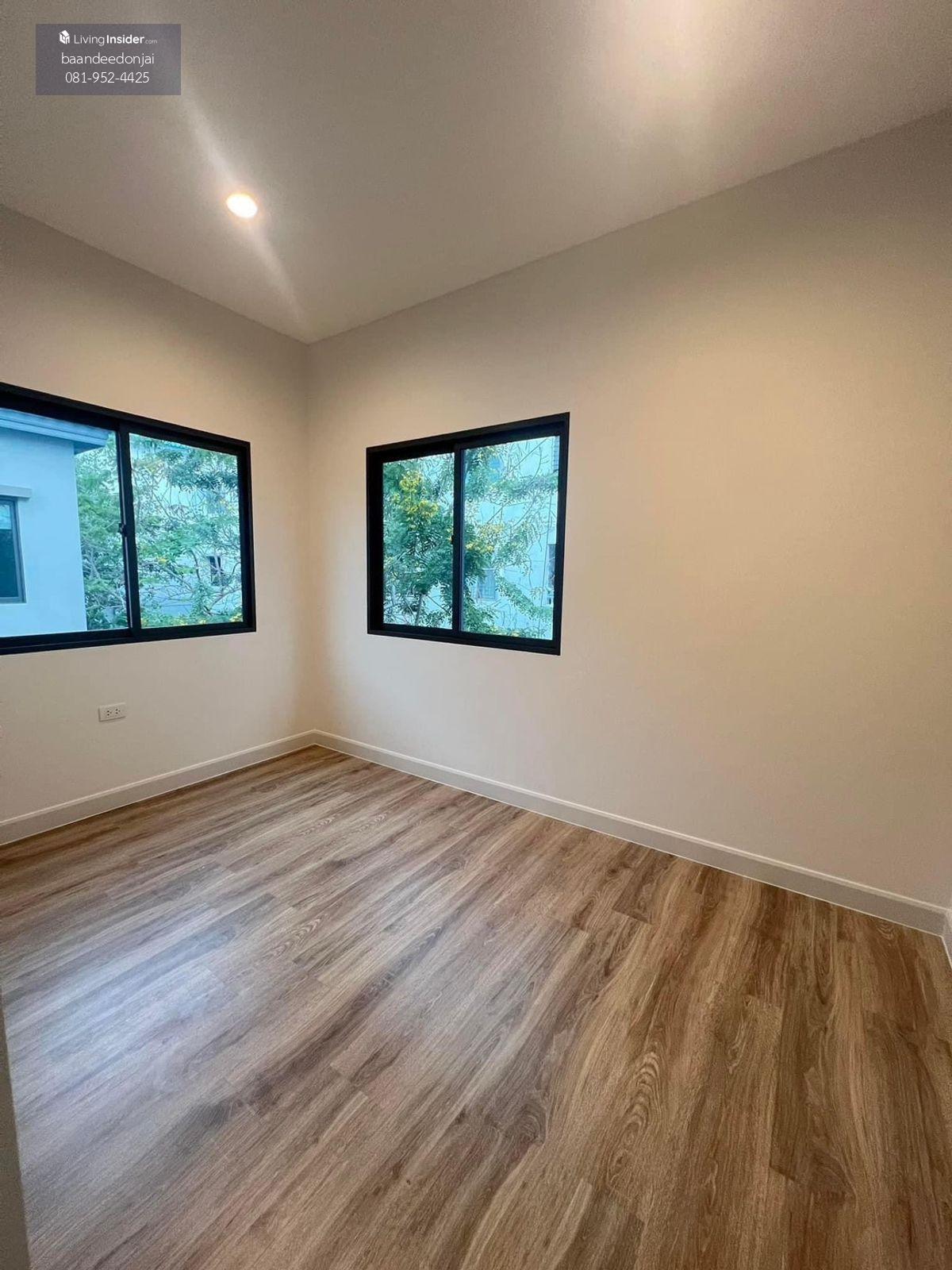 VCom Pound Bangna Detached House - 3 Bedrooms, Close to Expressway