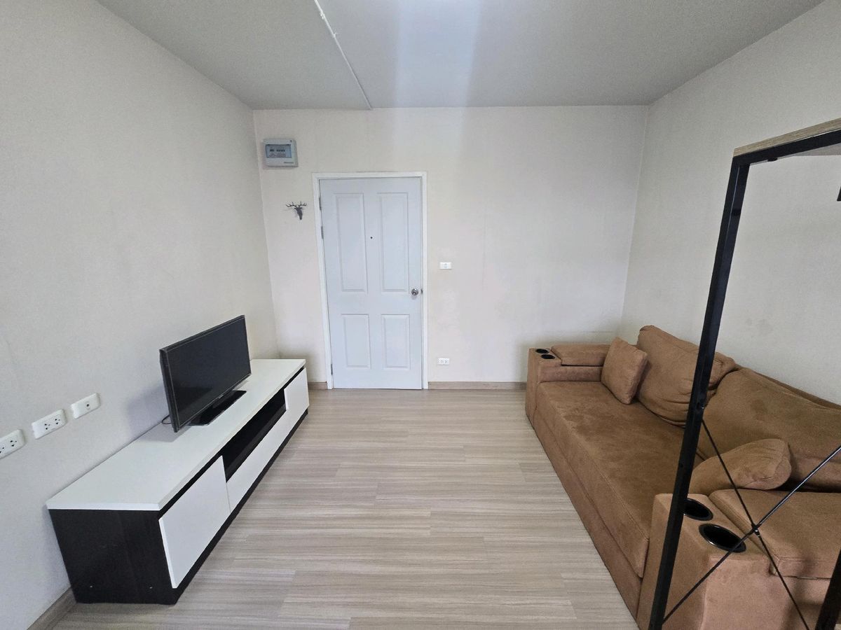 Fully Furnished Condo near Lotus Nawamin, BTS, 30 sqm