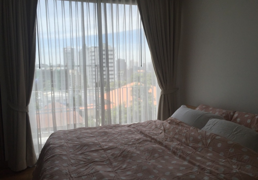 2 Bedroom Apartment with Balconies and Parking Spaces