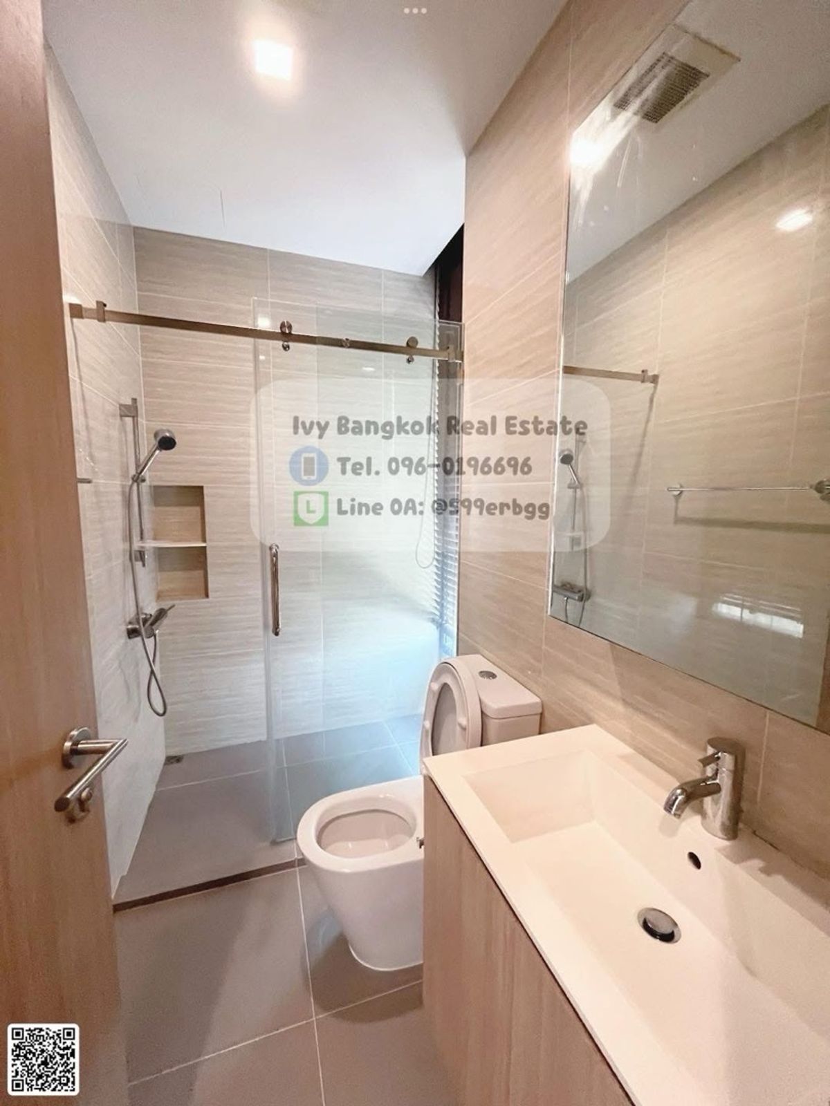 M Jatujak Pet-Friendly Condo near BTS Mochit