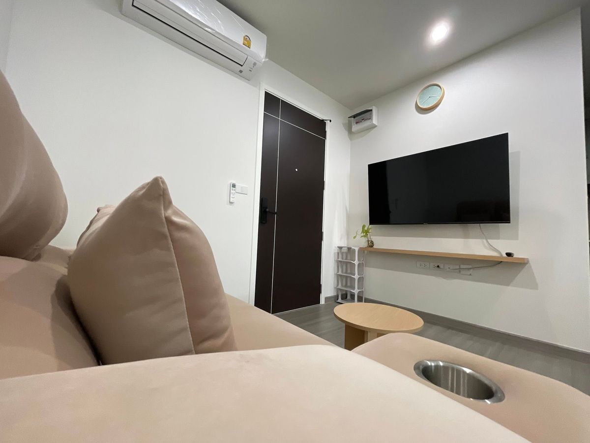 Condo at The President Charan - Near MRT Yaek Fai Chai Station