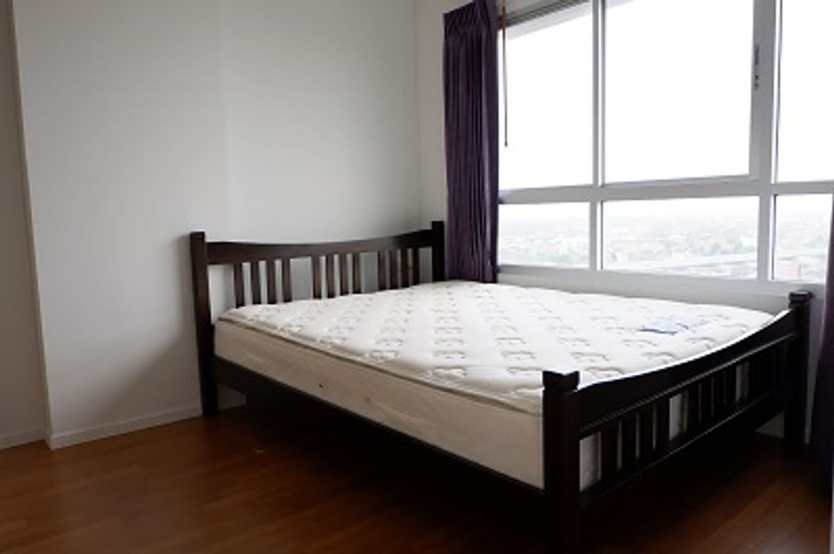 Lumpini Place Borommaratchachonnani 35 кондо, Силпакорн Университетінің жанында