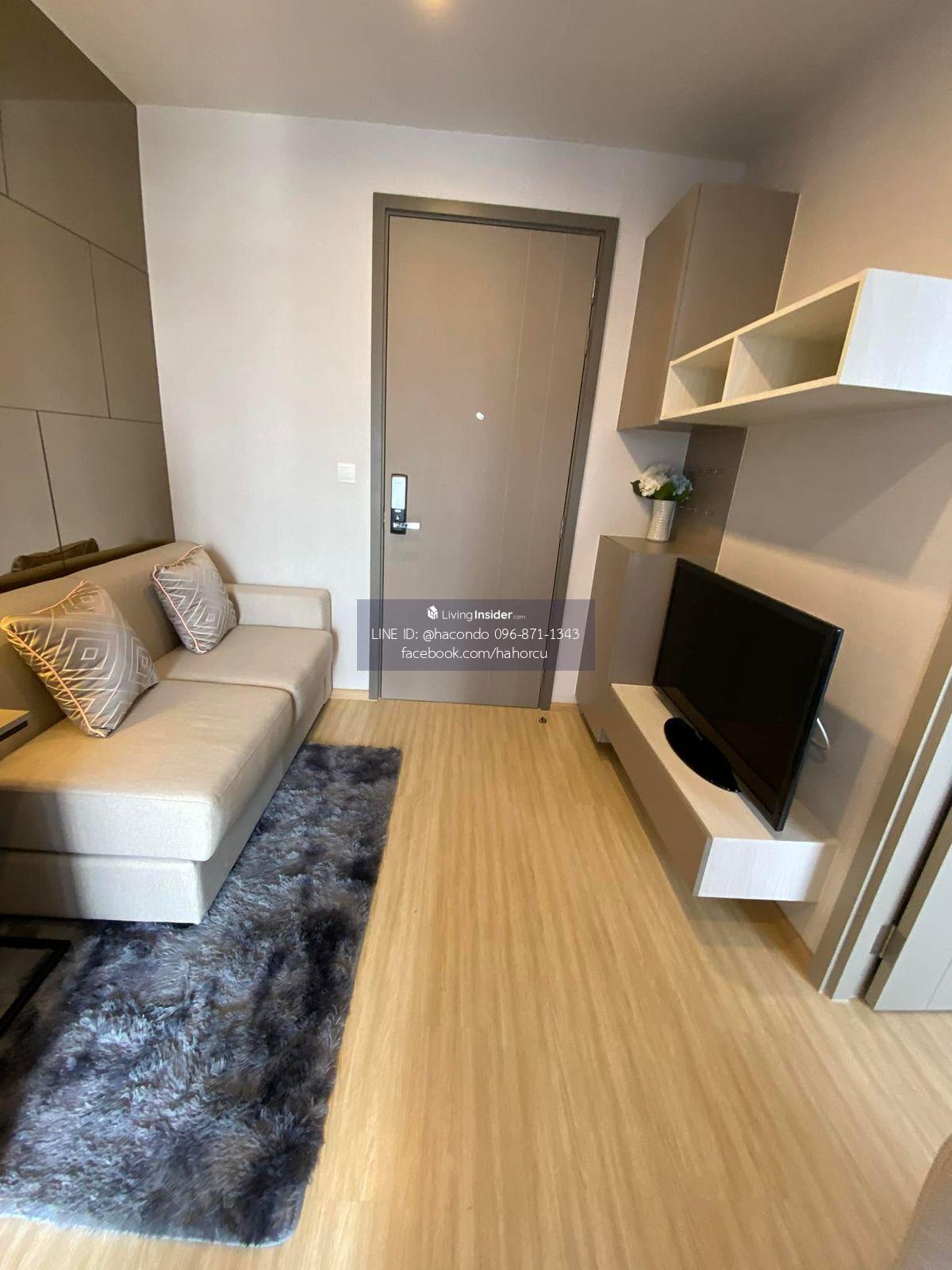 1 Bedroom Studio Apartment with Modern Design