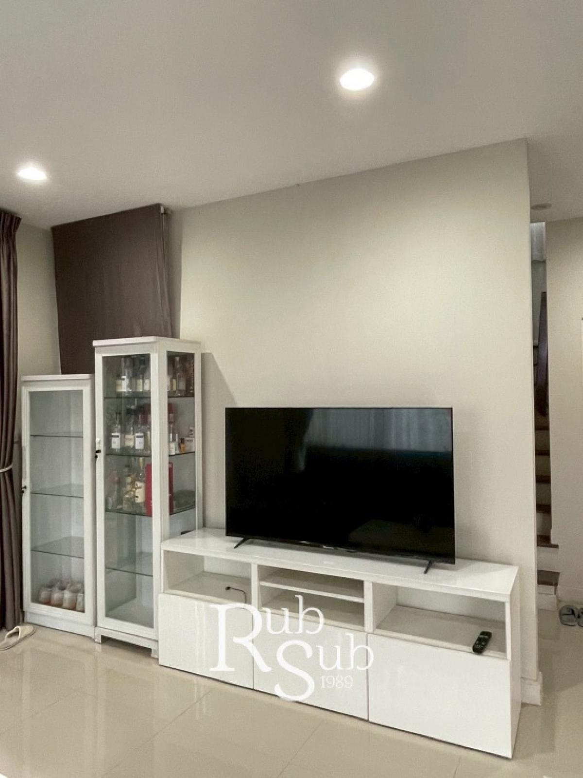 Single Corner House with Privacy at Burasiri Ratchaphruek