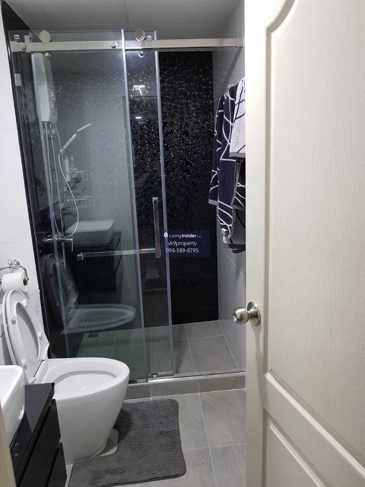 For rent The One Plus @Srinakarin, near MRT Srisawar, The Mall, Seacon Square
