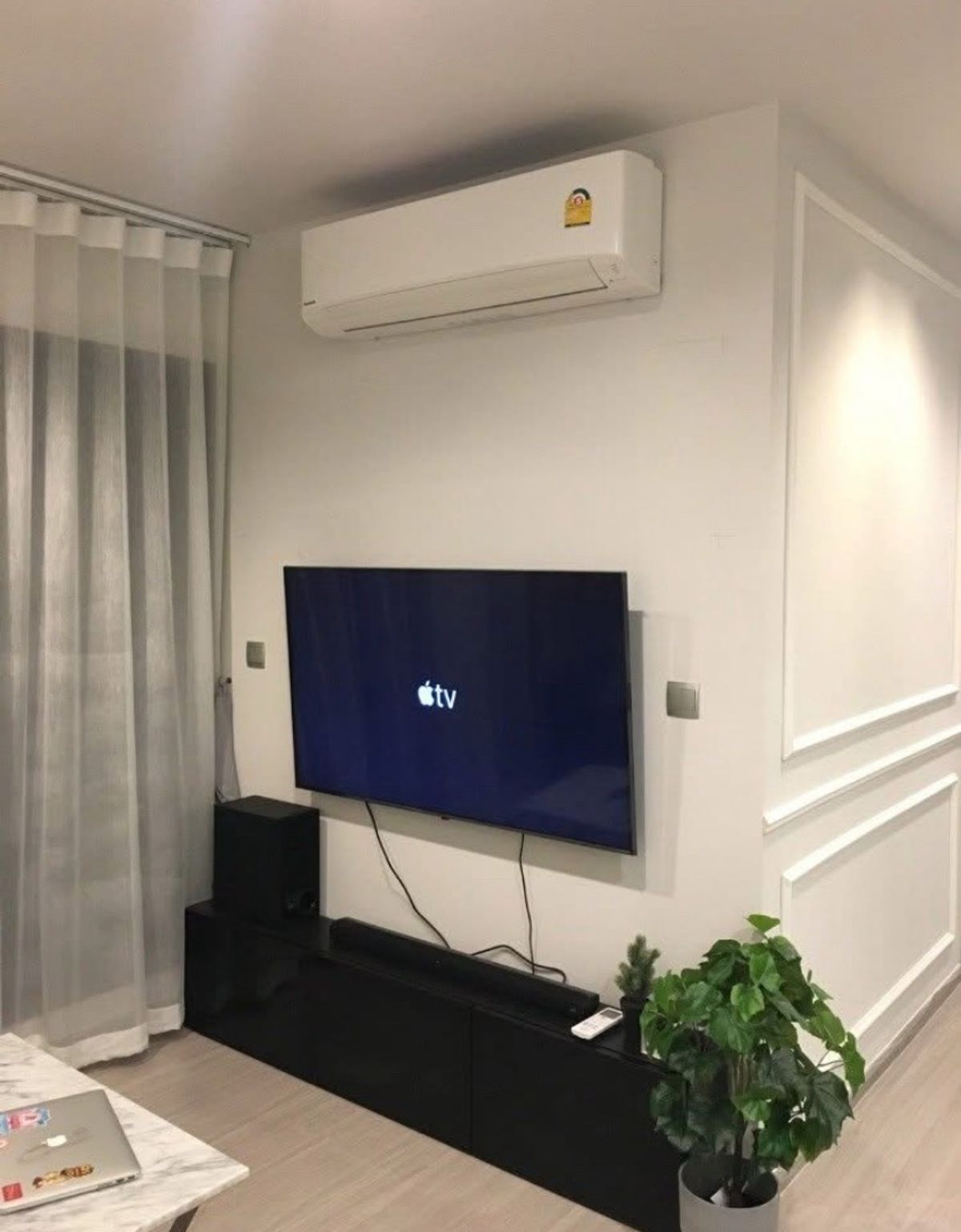 Life Asoke Project-Rama 9 Роскошна 2-кімнатна квартира