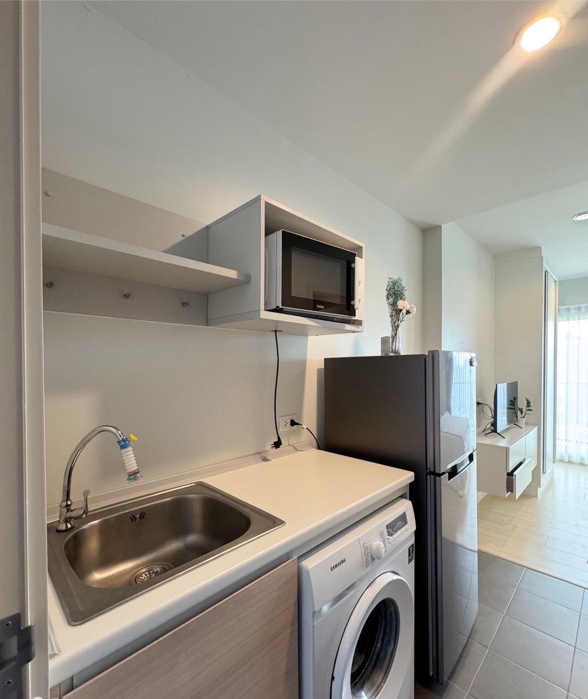Metro Sky Wutthakat Condo - Near BTS, Fully Furnished