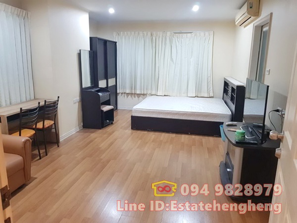 Fully Furnished Studio at Lumpini Ratchada-Thapra with Pool View