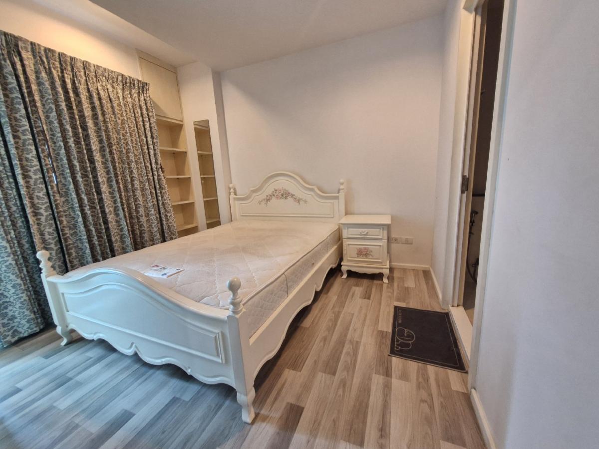 Fully Furnished Condo at The Key Chaengwattana, 35 sq.m., 12th Floor