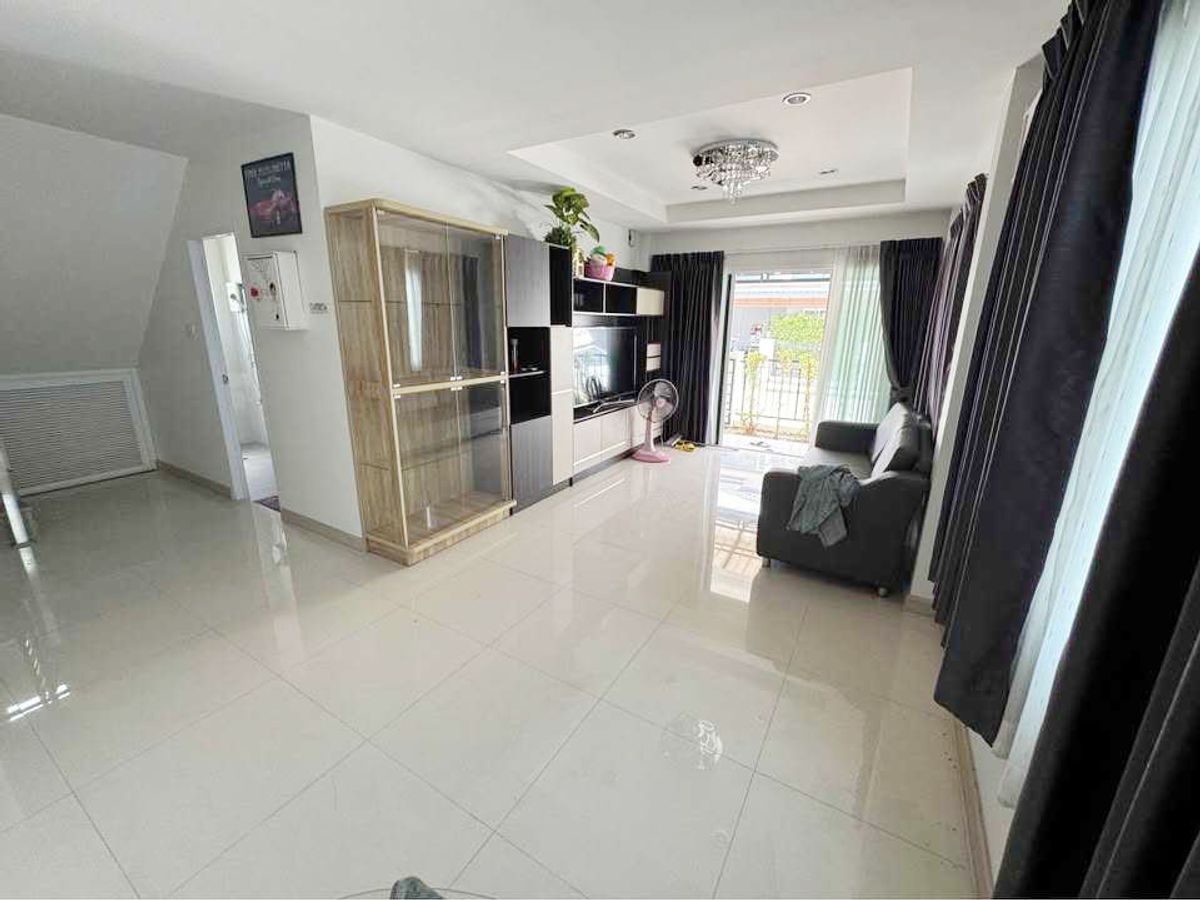 2-Story Villa near German Christian School in Chiang Mai