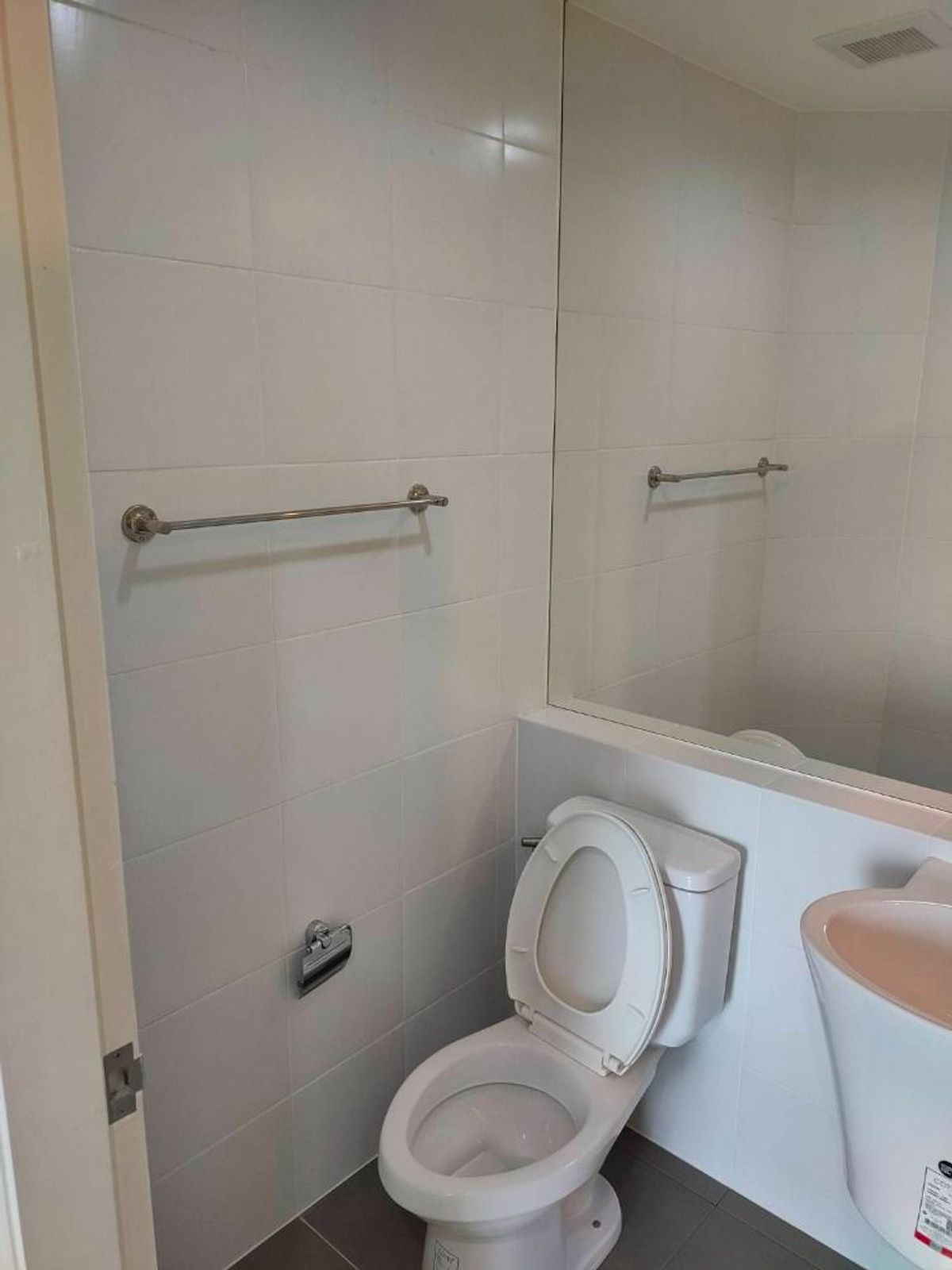 1 Bedroom Compact Apartment with City View