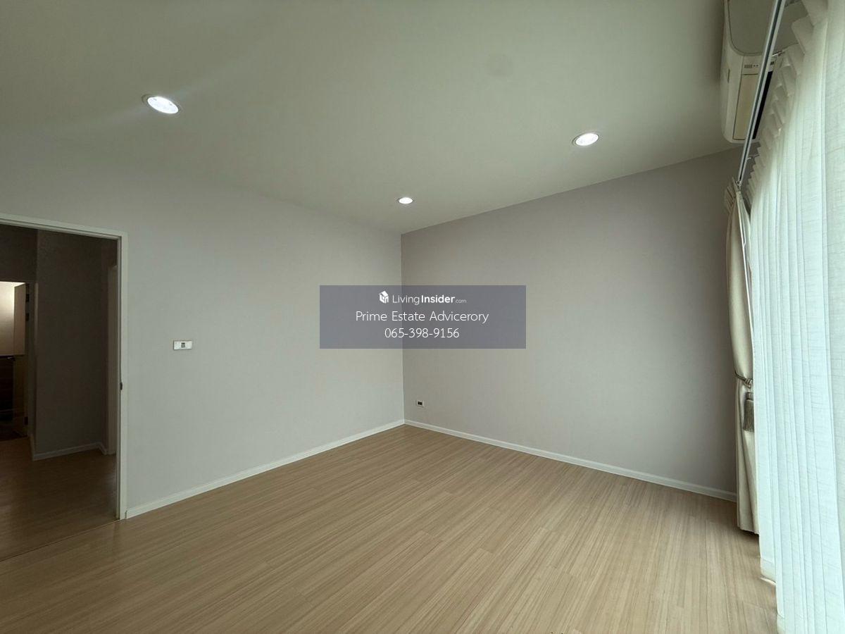 Spacious 3-Bedroom House in Sukhumvit 77 with Parking
