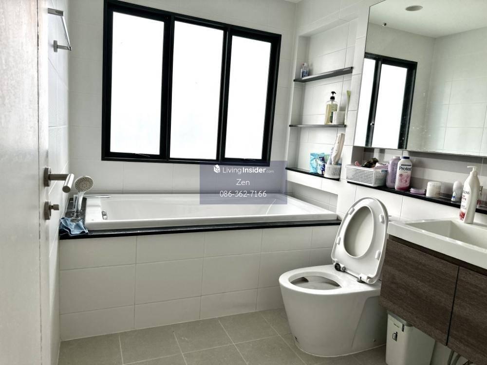 Single House for Rent at Burasiri Ratchaphruek 345 - Spacious 5-Bedroom Property