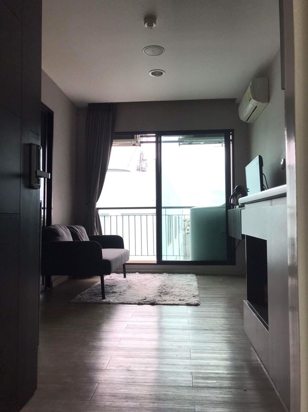 Villa Lasalle Sukhumvit 105 - Compact 1 Bedroom Condo near BTS Bearing