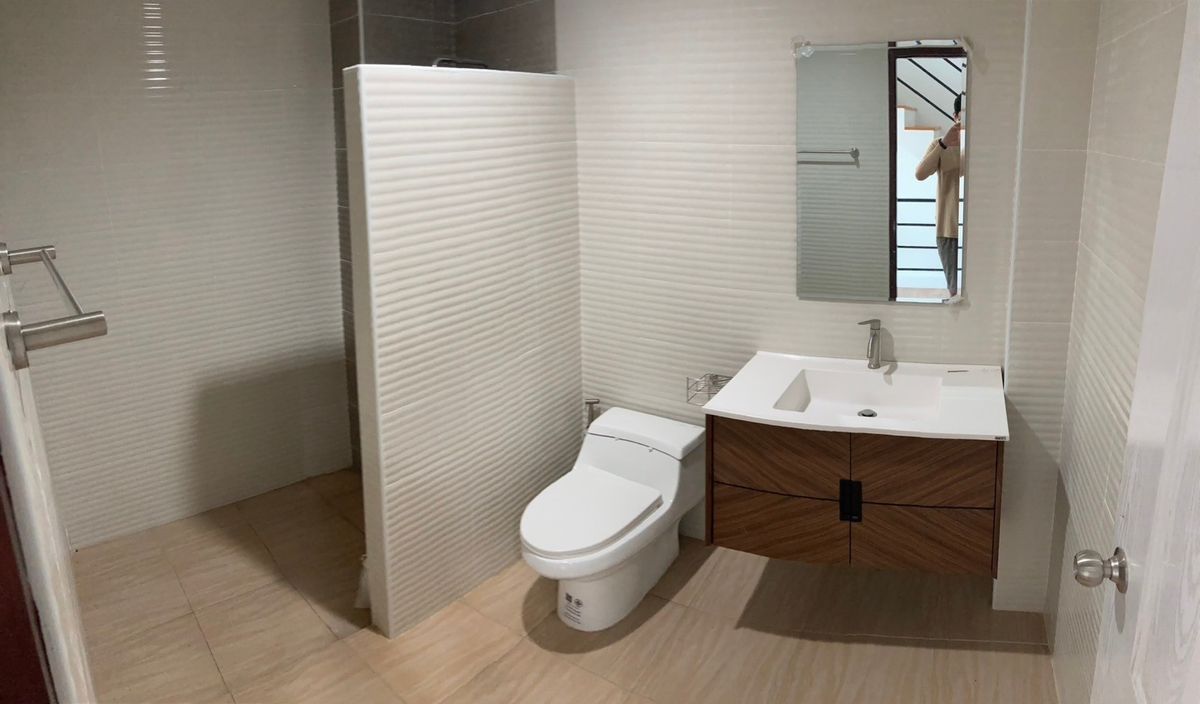Luxury Townhome Near Makro Phetkasem - 4 Stories, 4 Bedrooms