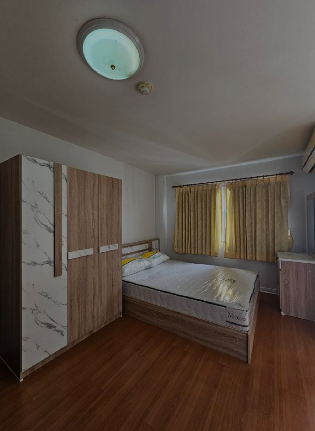 Studio Apartment at LPN Bodin Ramkamhang, 25 sqm, 8th Floor