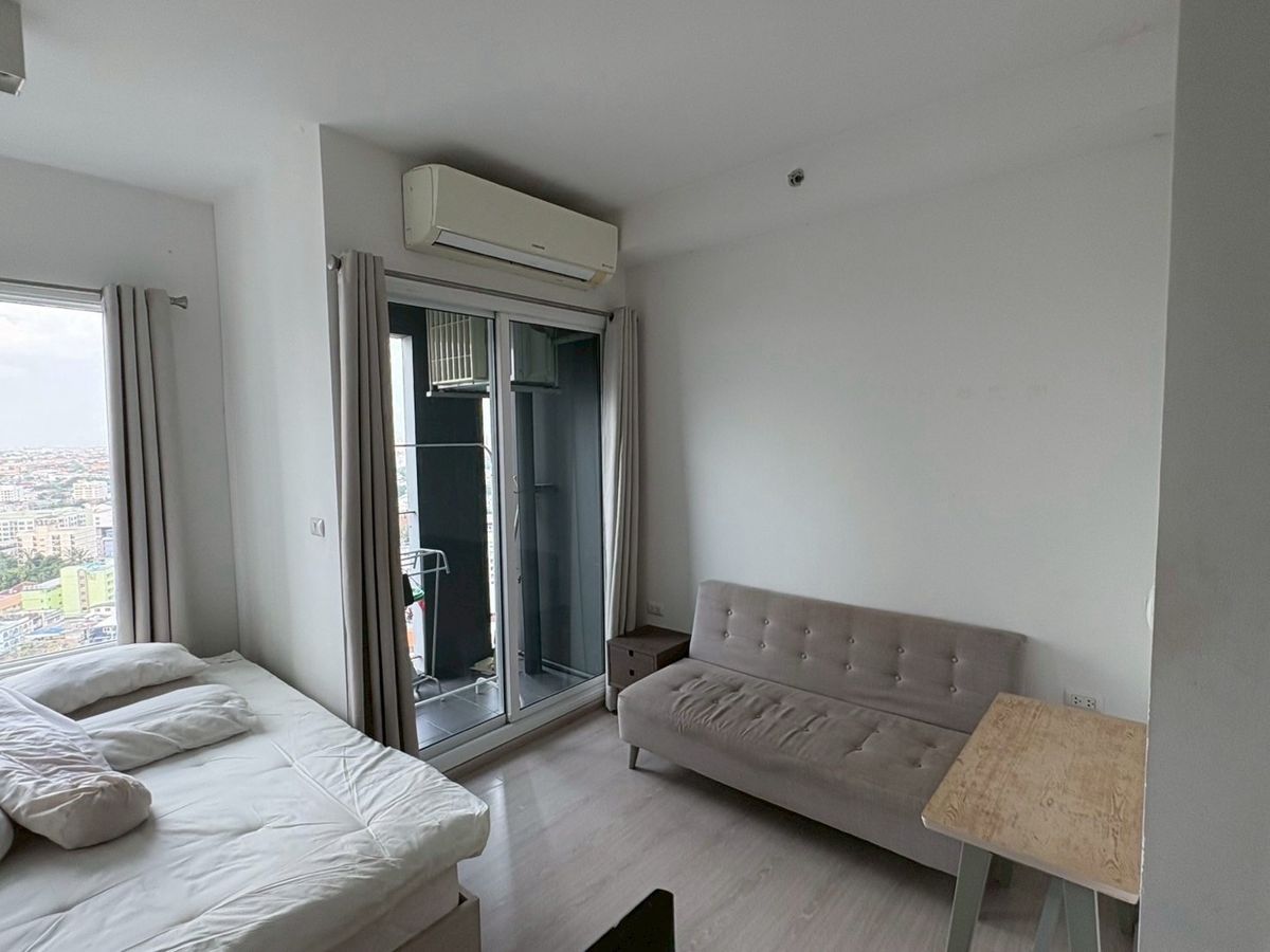 Chapter Eco Ratchada-Huai Khwang Apartment