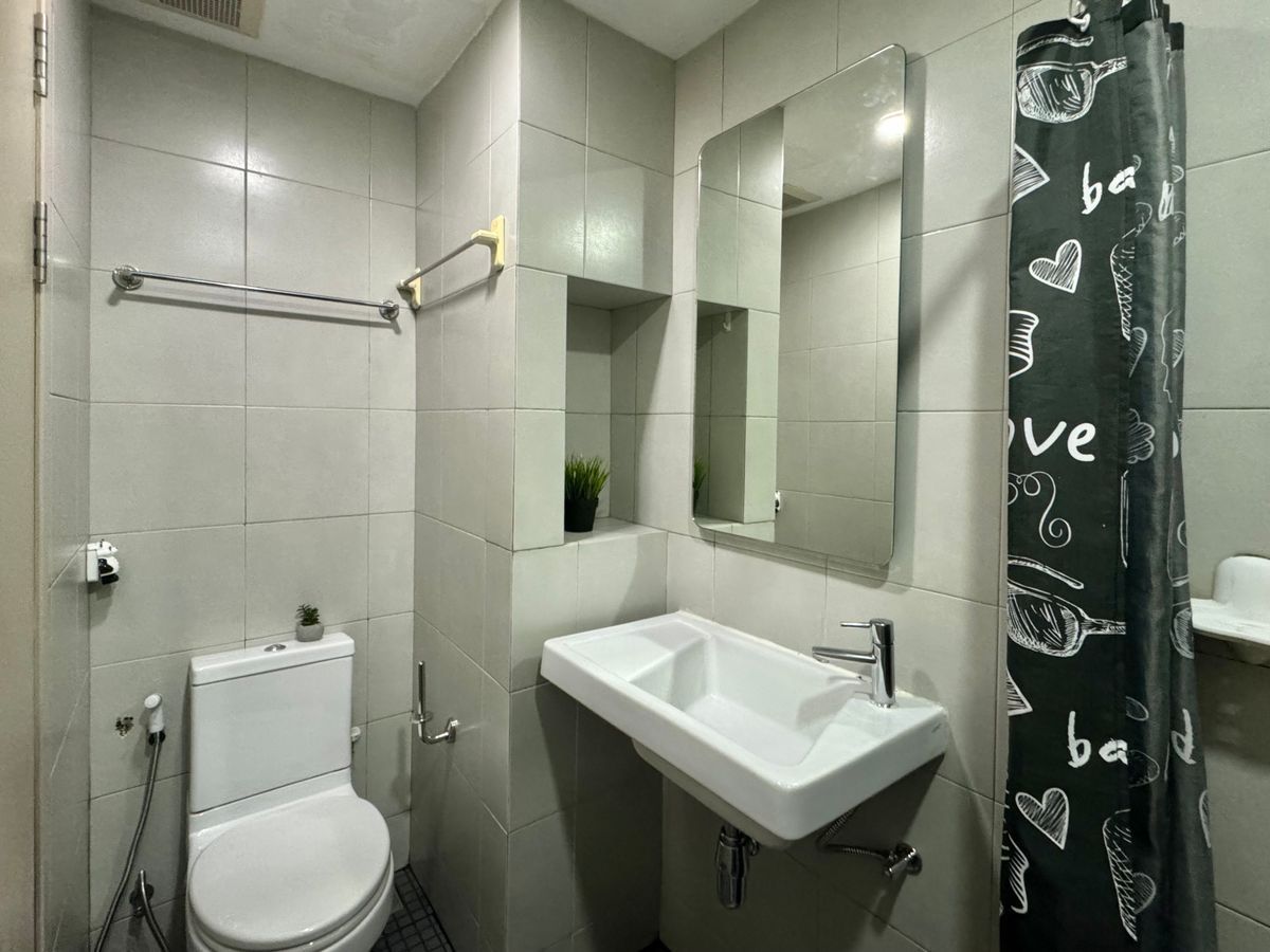 Elio Del Ray - 1 Bedroom Condo near BTS Punnawithi
