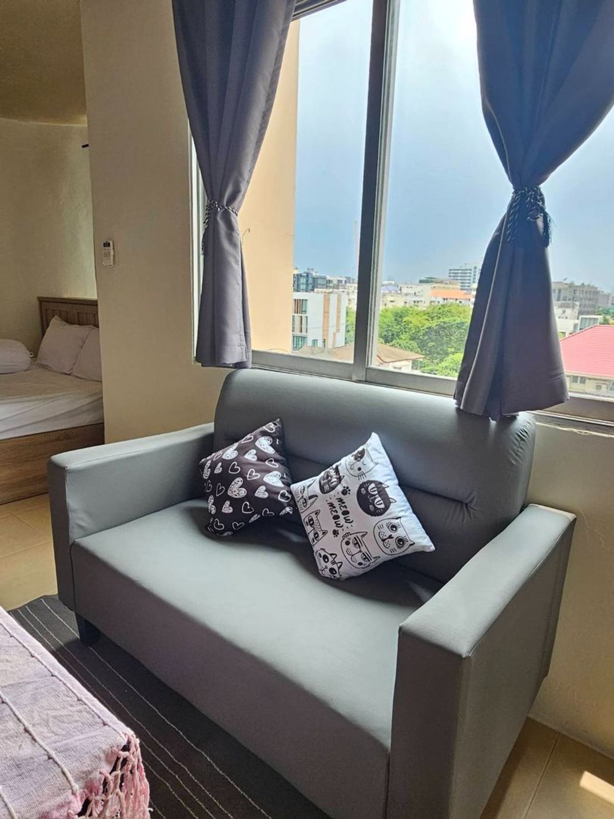 Rent Pete Ratchada Condominium, Floor 5