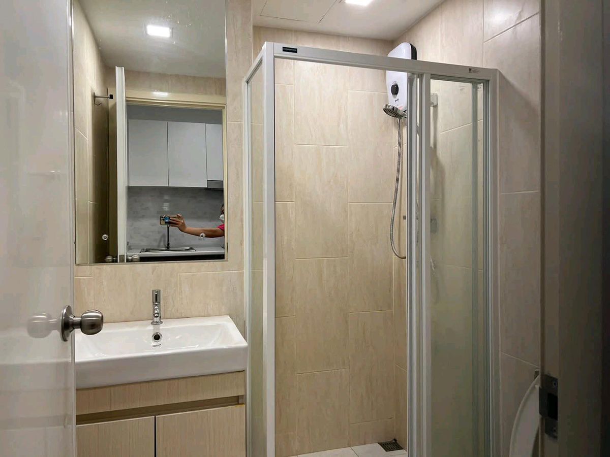Condo Atmos Lat Phrao 71 - Compact Studio with Modern Amenities