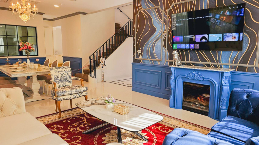 Newly Decorated Single House in Nantawan Rama 9 - Elegant Family Home