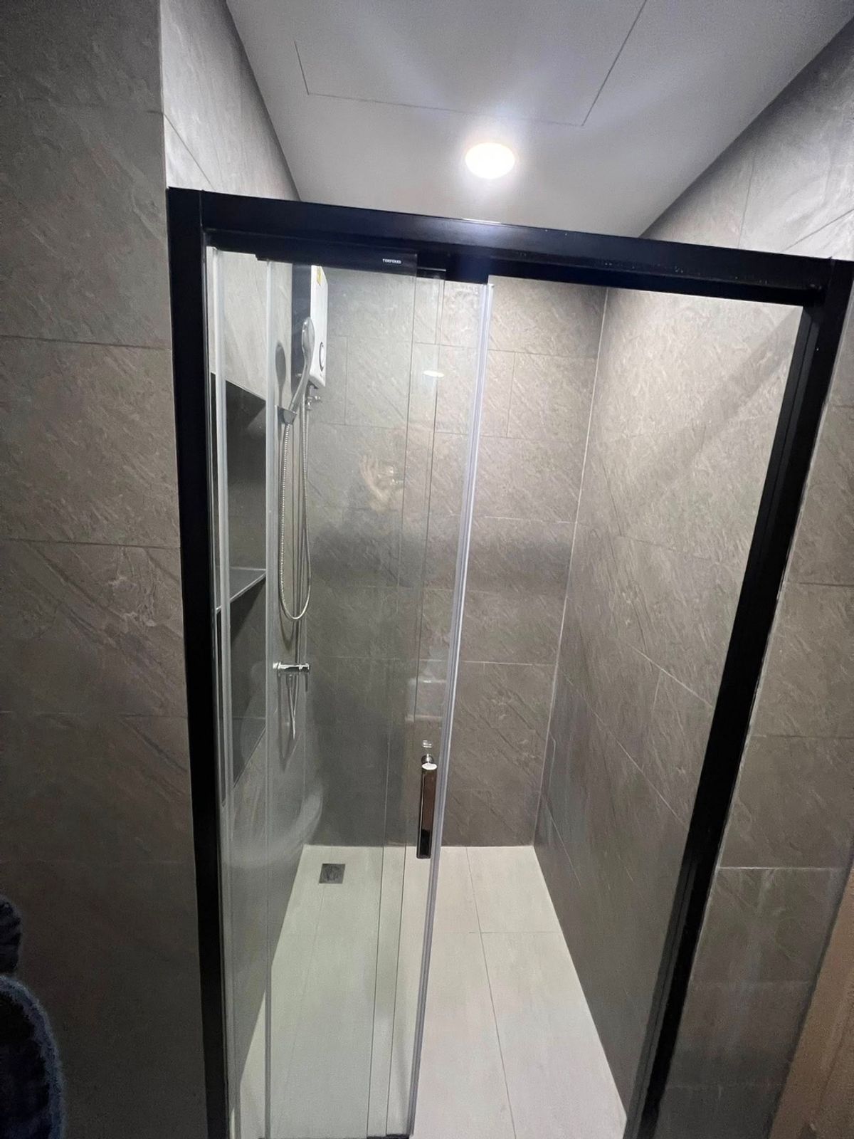 Livin Condo - Compact Studio Near MRT Phasi Charoen