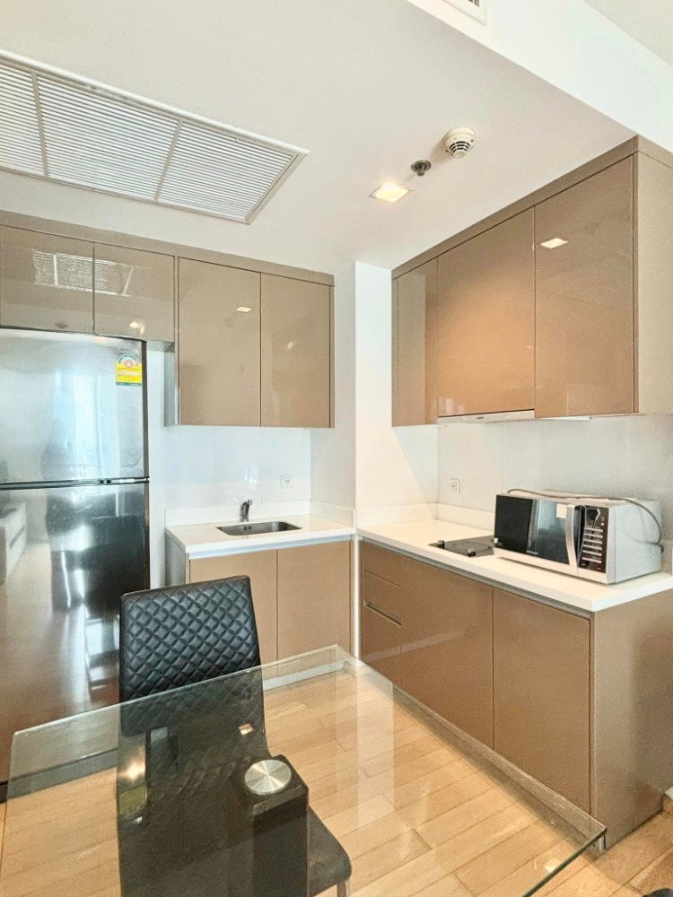 Siri at Sukhumvit - Fully Furnished 1-Bedroom Near BTS Thonglor