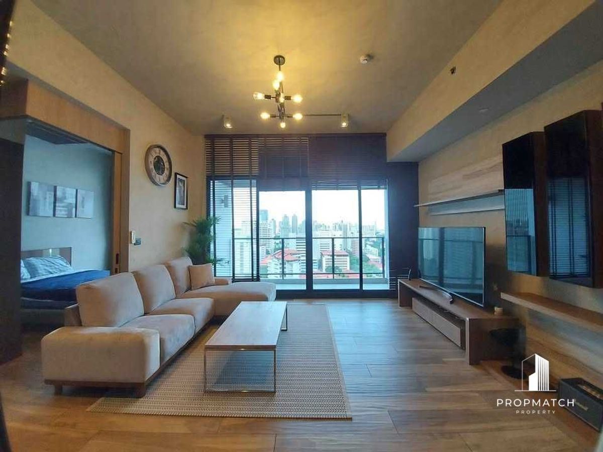 The Lofts Asoke - 2 Bedroom Condo near MRT Phetchaburi