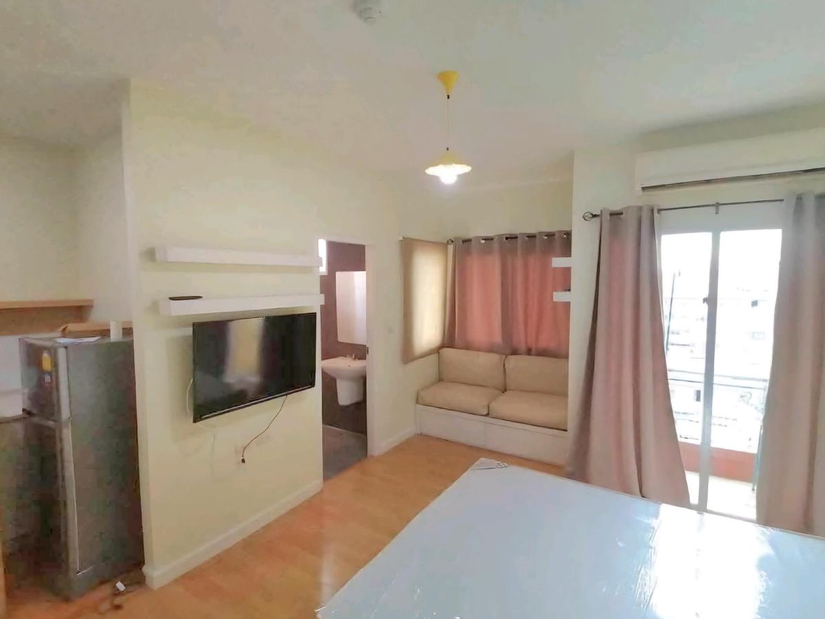 BTS Wongwian Yai маңындағы студия-кондо, Sathorn ауданы
