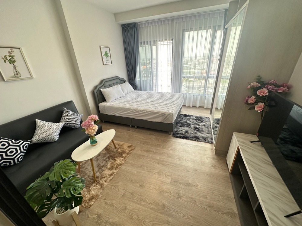 Modern Studio Apartment at The Tree Pattanakarn - Ekkamai