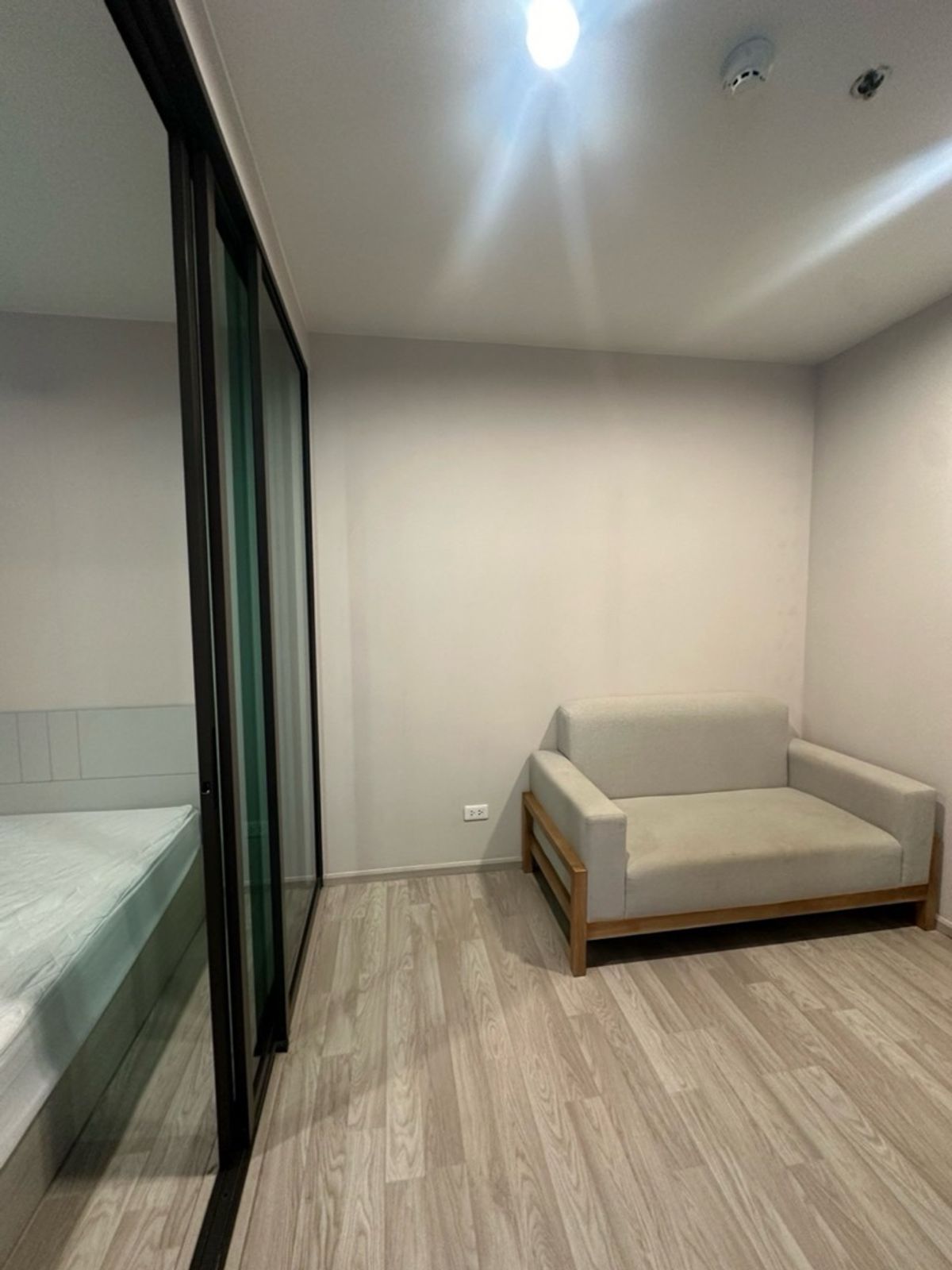 Privacy Rama9 Apartment - Fully Furnished Studio