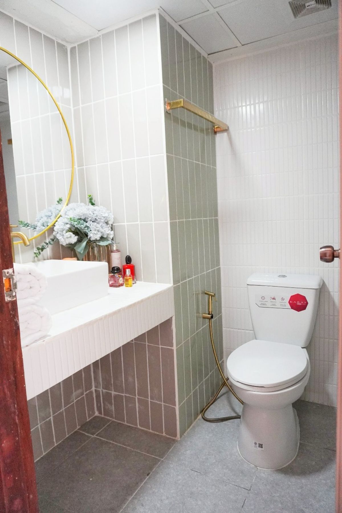 Ratchathewi Ville - Downtown Bangkok Apartment Near BTS Phaya Thai