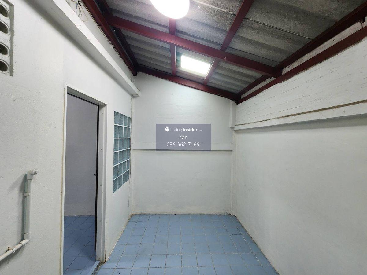 2-floor townhouse near Ram Inthra Express Market