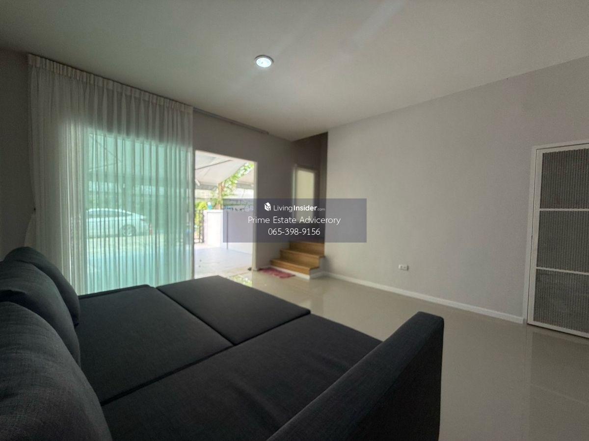 Spacious 3-Bedroom House in Sukhumvit 77 with Parking