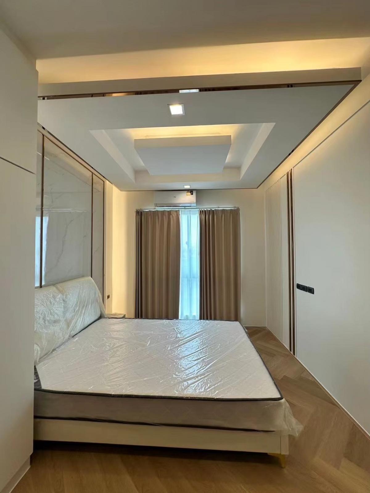 Luxurious 5-Bedroom House Near Suvarnabhumi Airport with Premium Features
