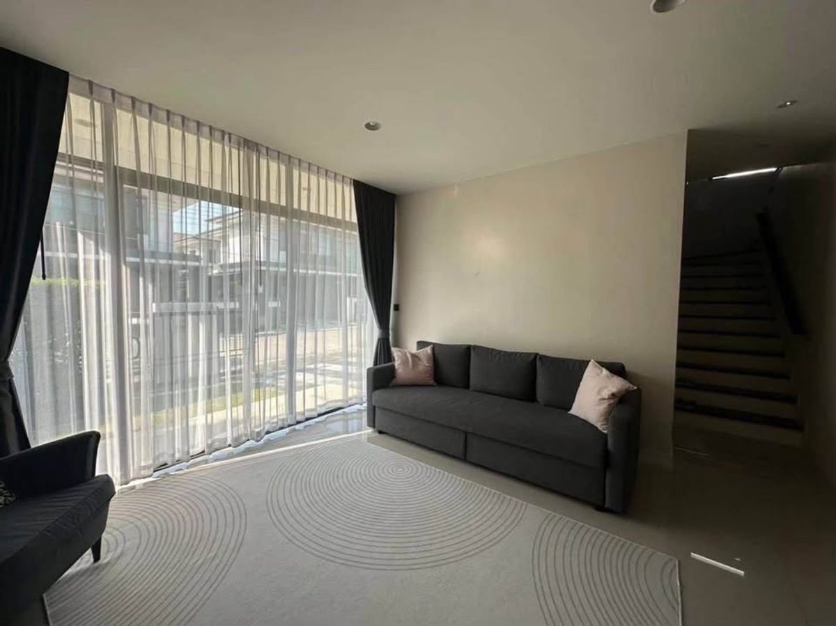 Fully Furnished Single Home near ARL Thap Chang Station