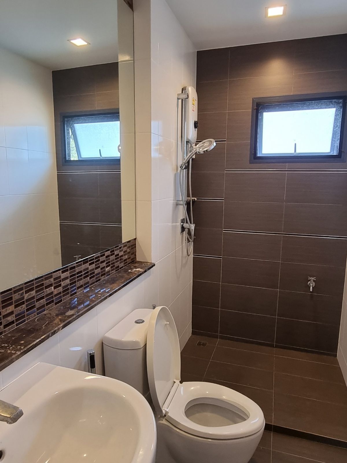 4 Bedroom Fully Furnished House near Chularat 9 Hospital