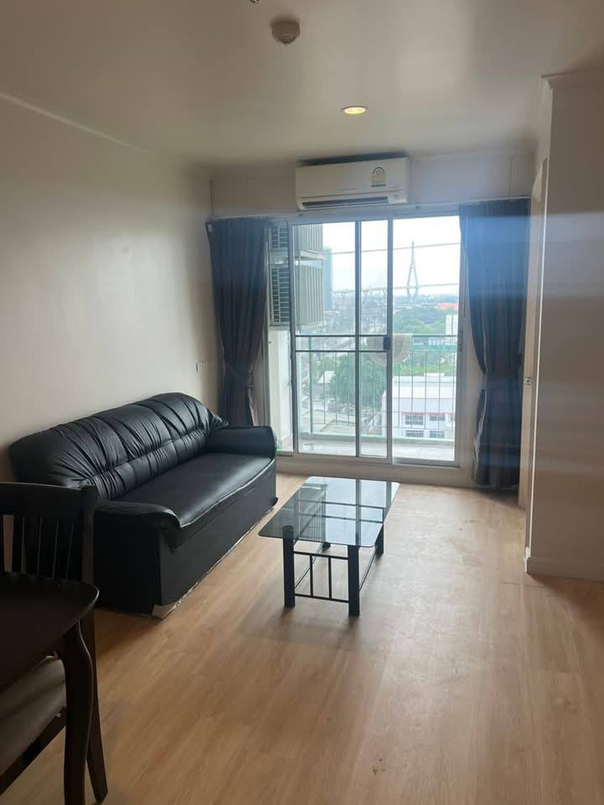 Lumpiny Riverside Rama3 - Spacious 1-Bedroom Apartment