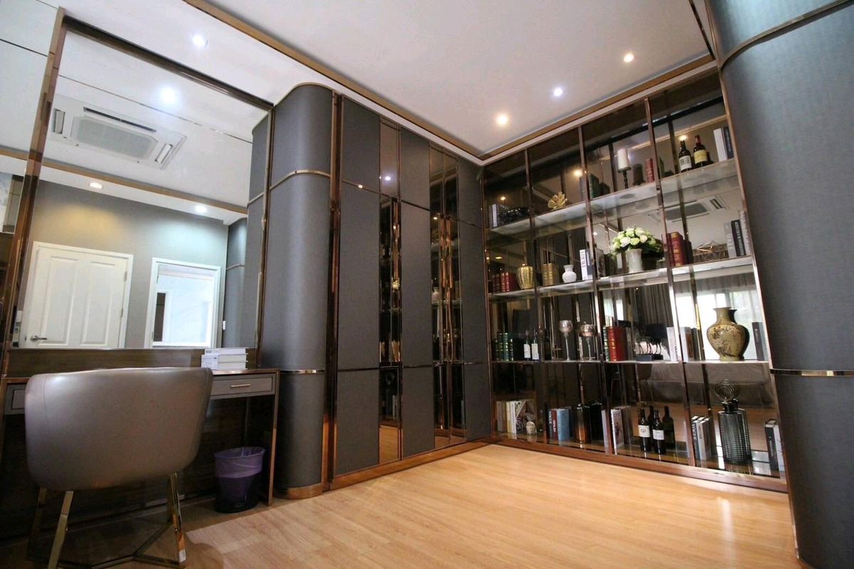 2-Story House with Premium Facilities near Kaset Nawamin