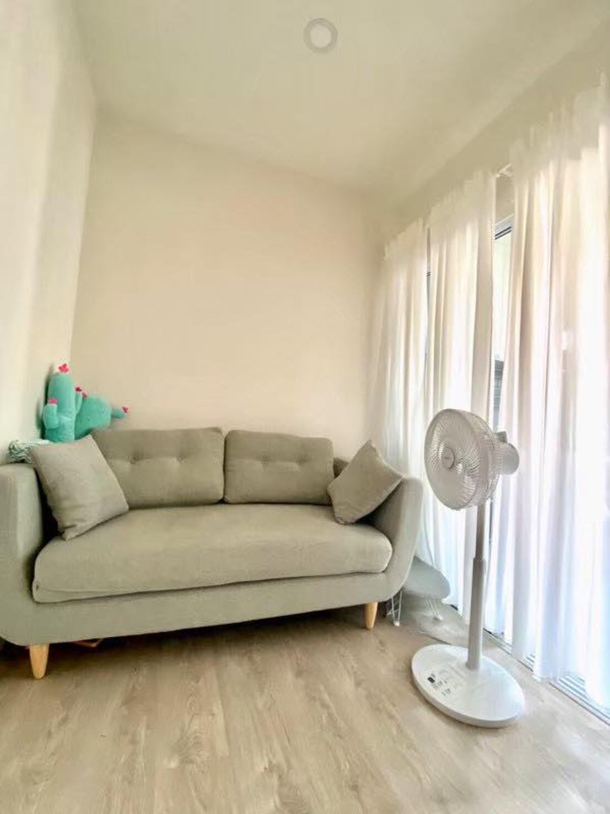 Compact Condo at The Tree Charan Sanitwong 30 with Full Amenities