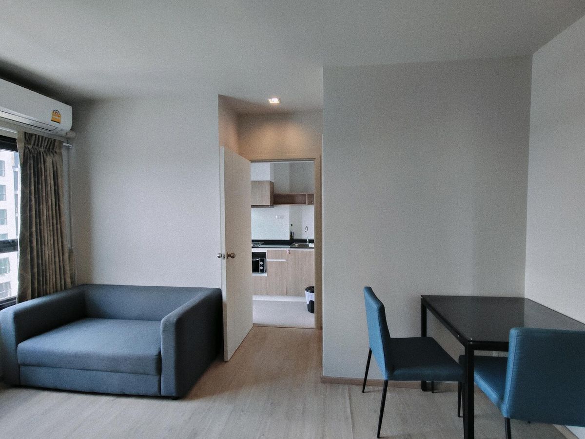 Corner Studio Apartment at EScent Condo near Central Khon Kaen