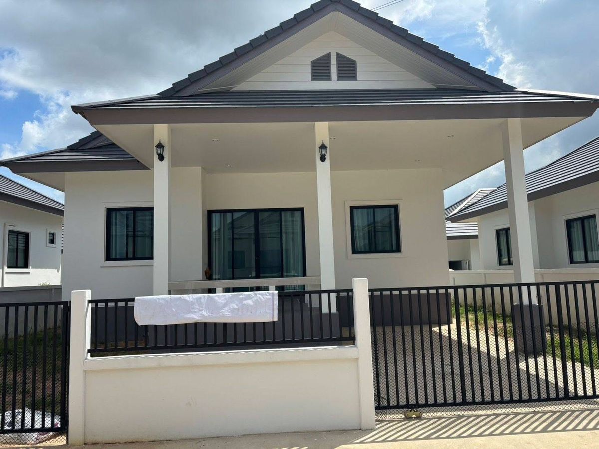 2 Bedroom House at The Village 8, Nikom Phatthana Line 11